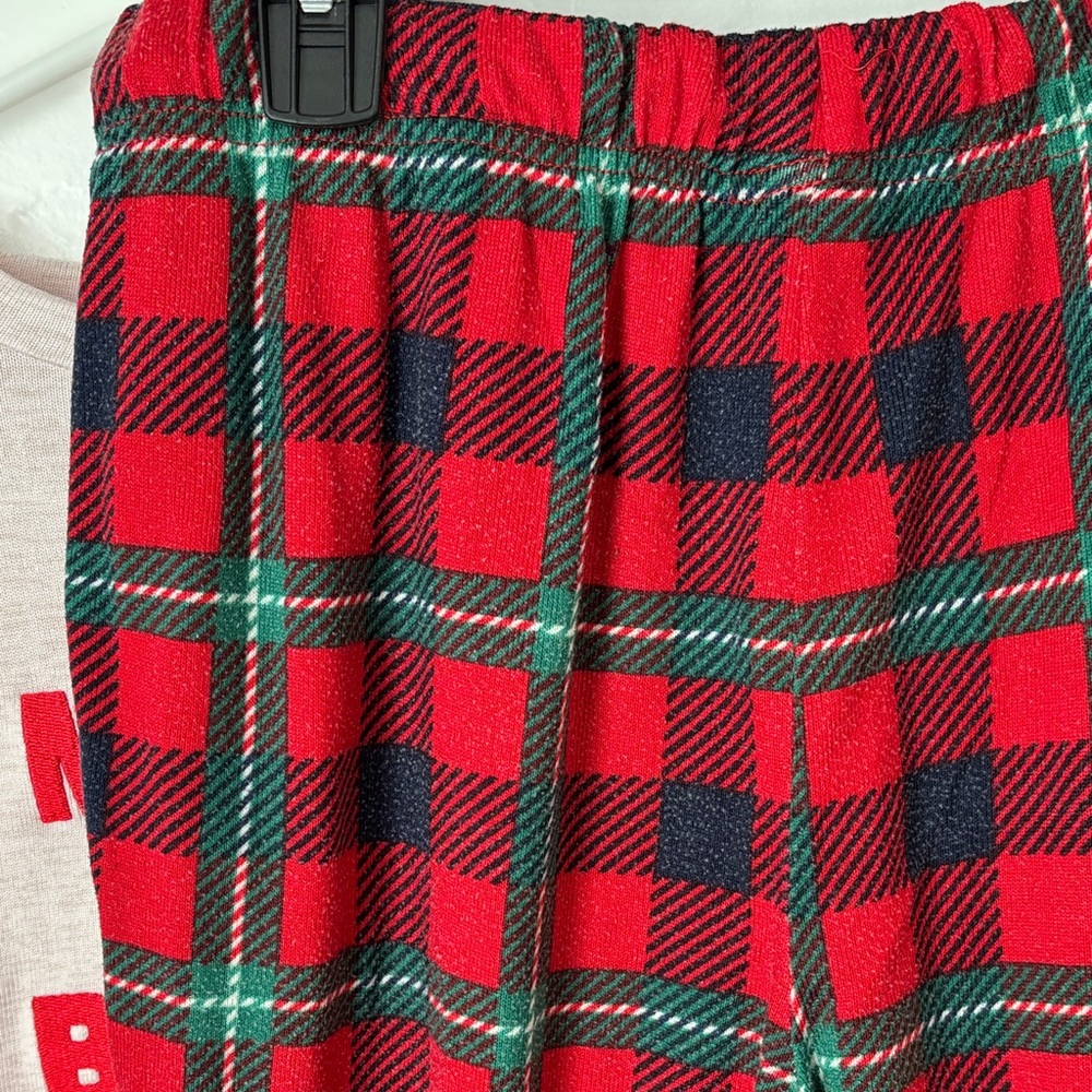 Festive Plaid Pajama Set - Picture 6 of 8